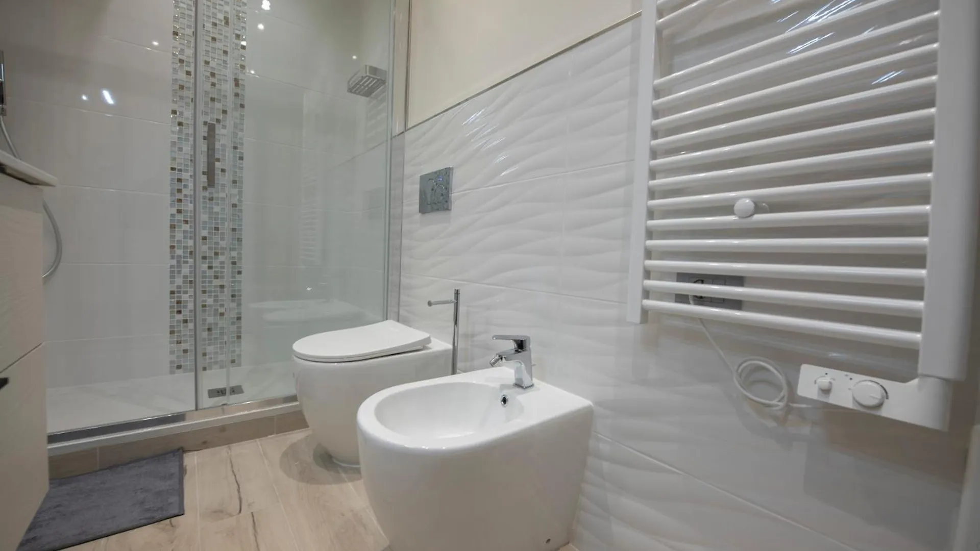 Apartment 243B - Appartamento Mignon - Sara Home Chiavari, 200Metri Dal Mare Italy